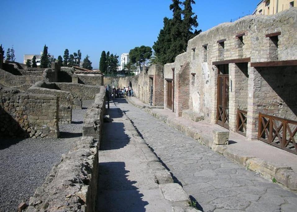 Campania Apartment Pompei Luxury - 150M Dalla Stazione - 5Km Da Pompei Poggiomarino Exterior foto